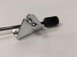 GAS STRUT - 90-DEG. MOUNTING HARDWARE